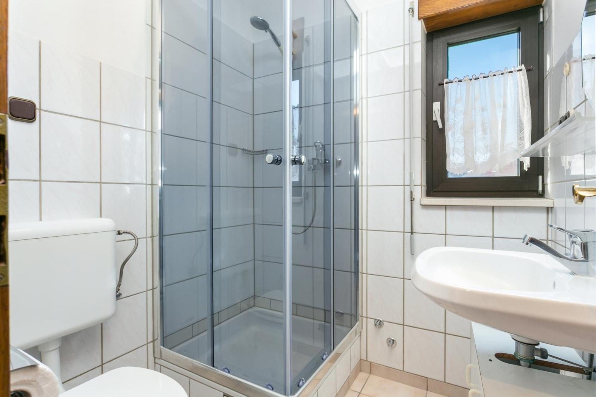 Seaside Apartments With A Swimming Pool Okrug Gornji, Ciovo - 11374 Trogir Exterior photo